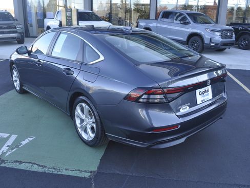 Certified 2023 Honda Accord LX image 5