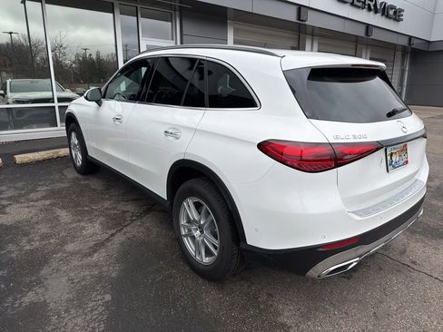 Used 2023 Mercedes-Benz GLC 300 4MATIC image 7
