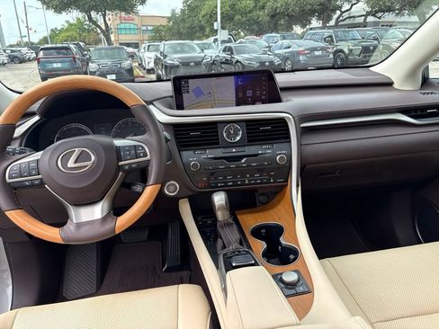 Used 2017 Lexus RX 350 FWD w/ Premium Package image 18