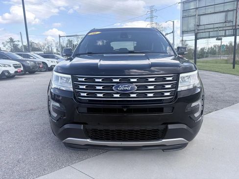 Used 2016 Ford Explorer Limited w/ Equipment Group 301A FWD image 2