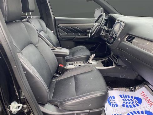 Used 2019 Mitsubishi Outlander SEL image 20