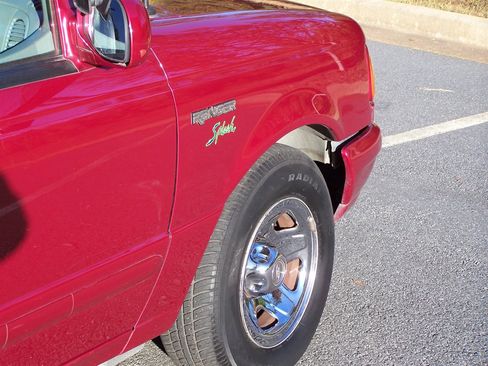 Used 1996 Ford Ranger Splash image 33