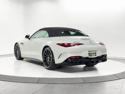 Used 2022 Mercedes-Benz SL 63 AMG 4MATIC image 30