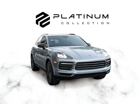 Used 2020 Porsche Cayenne AWD/4WD image 1