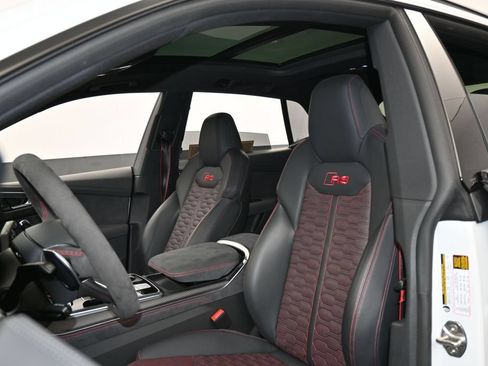 Used 2026 Audi RS Q8 performance AWD/4WD image 10