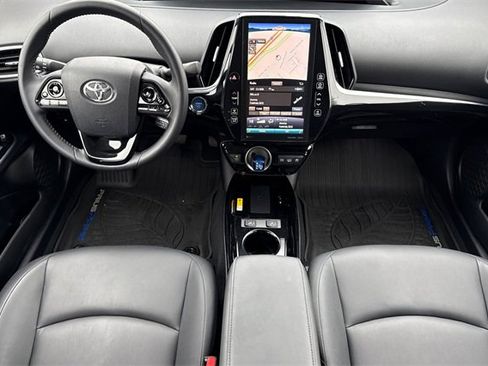 Used 2020 Toyota Prius Prime XLE image 16
