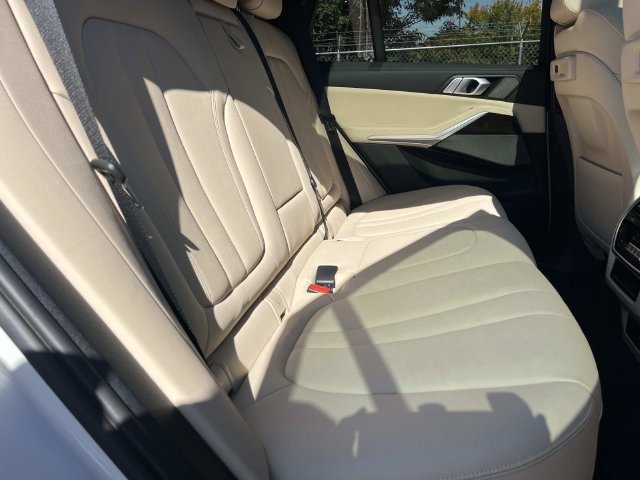 Used 2021 BMW X5 sDrive40i w/ Premium Package RWD image 27