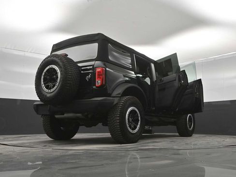 Used 2024 Ford Bronco Black Diamond w/ Sasquatch Package AWD/4WD image 46