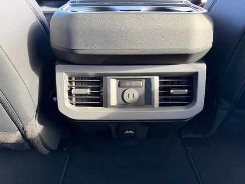 New 2026 Ford F350 Lariat w/ Black Appearance Package image 18