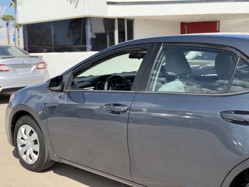 Used 2016 Toyota Corolla LE FWD image 22