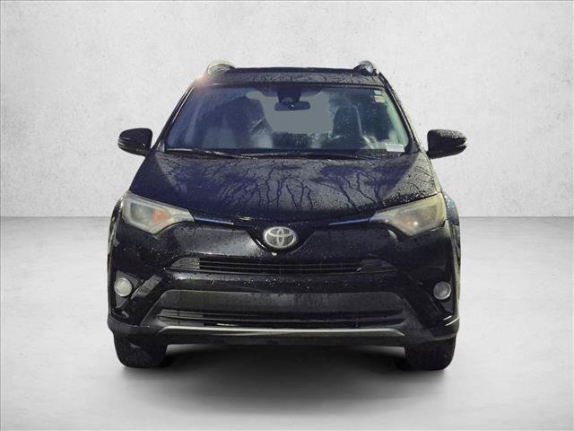 Used 2018 Toyota RAV4 XLE FWD image 2