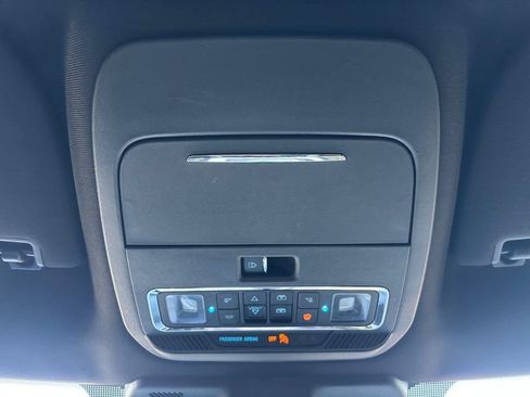 Used 2022 Ford F150 Platinum w/ Equipment Group 701A High AWD/4WD image 34