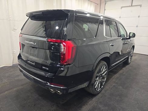 Used 2026 GMC Yukon Denali Ultimate AWD/4WD image 2