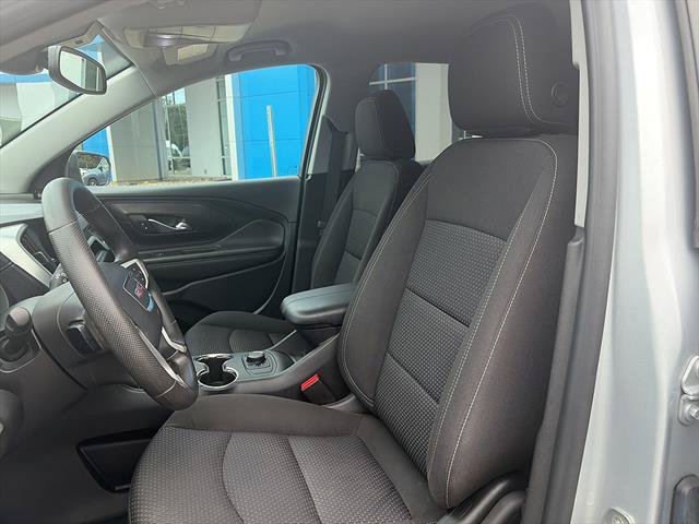 Used 2022 GMC Terrain SLE FWD image 10