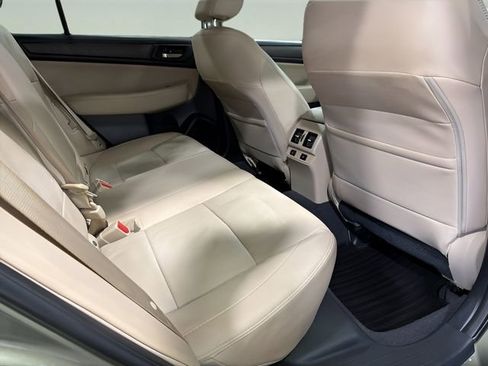 Used 2017 Subaru Outback 2.5i Limited image 35