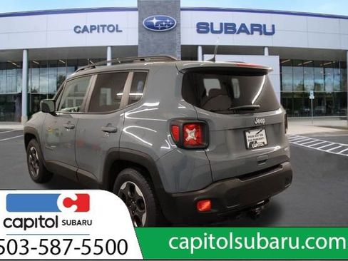 Used 2018 Jeep Renegade Latitude image 5