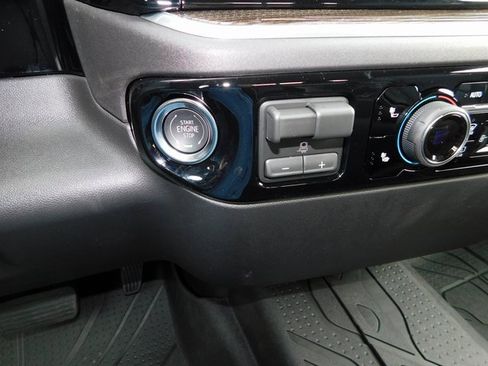 New 2026 Chevrolet Silverado 1500 LT w/ Safety Package image 34