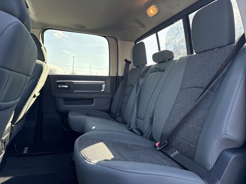 Used 2016 RAM 3500 Big Horn image 24