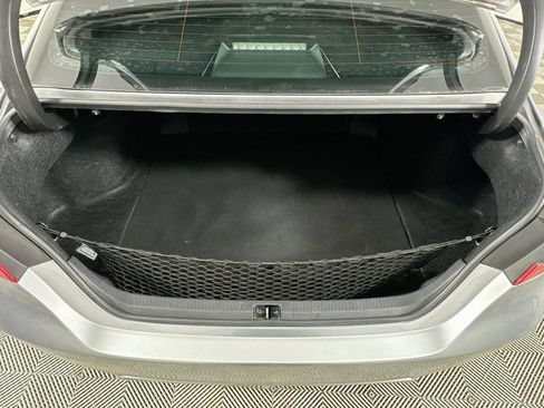 Used 2019 Toyota Camry XSE FWD image 30