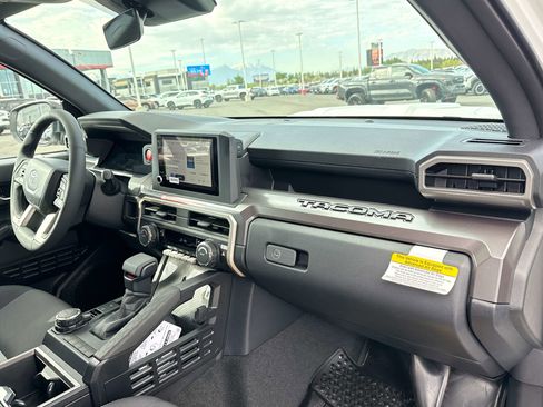 New 2026 Toyota Tacoma TRD Sport AWD/4WD image 15