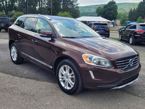 Used 2016 Volvo XC60 T5 Premier AWD/4WD image 2