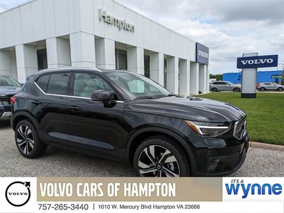 New 2025 Volvo XC40 B5 Ultra w/ Climate Package