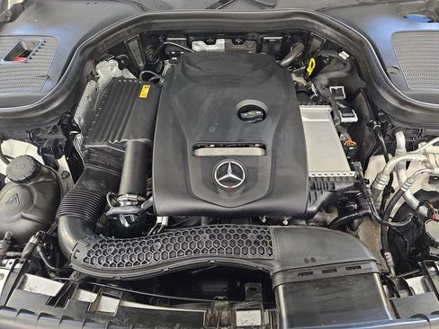 Certified 2019 Mercedes-Benz GLC 300 GLC 300 image 33