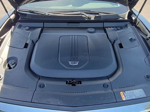 Certified 2024 Cadillac Lyriq Sport AWD/4WD image 29