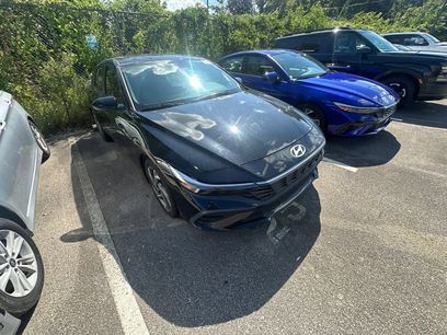 Used 2025 Hyundai Elantra Sport