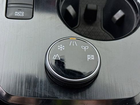 Certified 2023 Nissan Rogue SV w/ SV Premium Package image 11