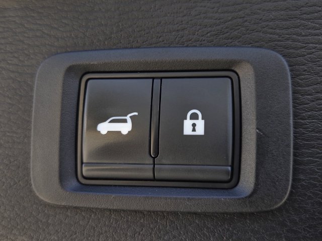 Used 2023 Mitsubishi Outlander SE FWD image 10