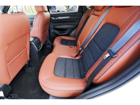 Certified 2025 MAZDA CX-5 Carbon Edition image 12