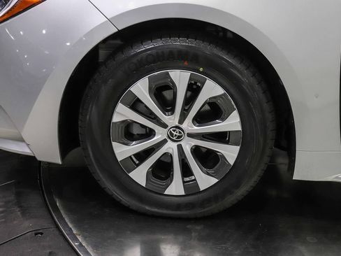 Used 2022 Toyota Corolla LE FWD image 9