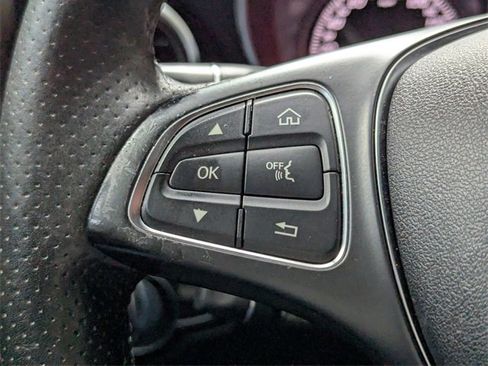 Used 2018 Mercedes-Benz C 300 Sedan image 18