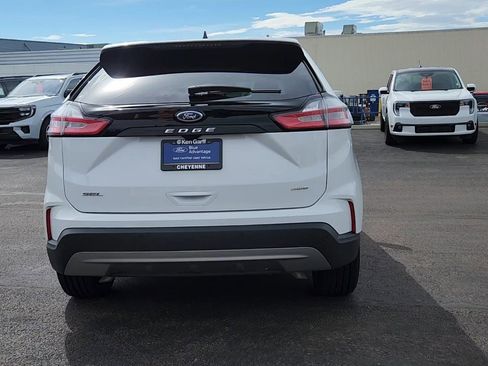 Certified 2024 Ford Edge SEL image 4