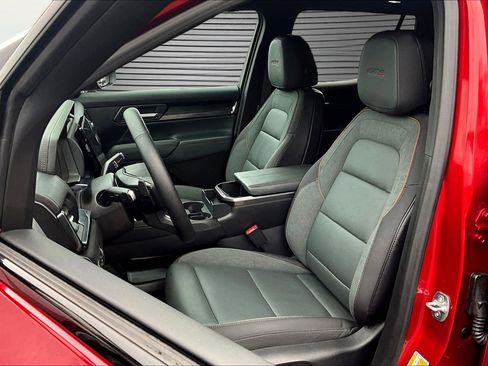 Used 2026 GMC Terrain AT4 w/ Convenience Package III image 13