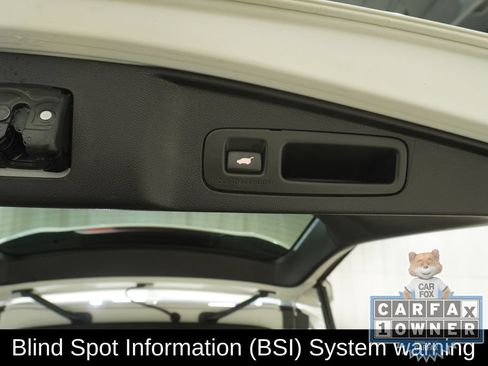 Used 2018 Honda CR-V EX-L image 9