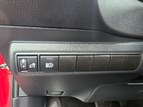 Used 2022 Toyota Corolla LE w/ Carpet Mat Package (TMS) FWD image 16