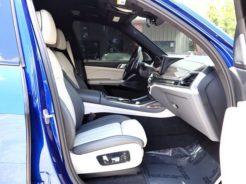 Used 2023 BMW X7 M60i w/ Executive Package AWD/4WD image 23