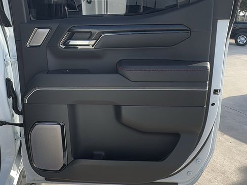 Used 2026 GMC Sierra 1500 AT4X image 26