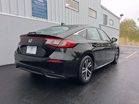 Used 2023 Honda Civic LX image 9