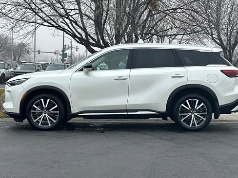 Used 2025 INFINITI QX60 Sensory w/ Vision Package image 5