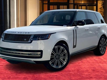 New 2025 Land Rover Range Rover SE