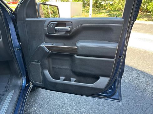 Used 2019 Chevrolet Silverado 1500 LT w/ All-Star Edition image 24