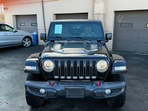 Used 2021 Jeep Wrangler Unlimited Rubicon image 2