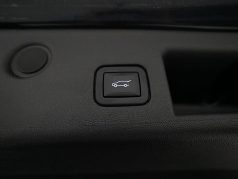 Certified 2022 Chevrolet Equinox RS w/ RS Leather Package image 15