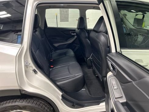 Used 2024 Subaru Forester Limited AWD/4WD image 19
