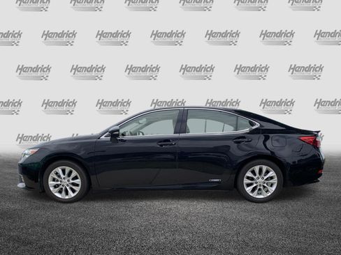 Used 2013 Lexus ES 300h w/ Luxury Pkg FWD image 7
