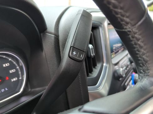 Used 2020 Chevrolet Silverado 1500 LT w/ Texas Edition RWD image 15