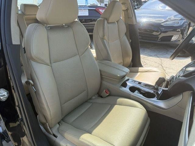 Used 2018 Acura TLX w/ Technology Package FWD image 16
